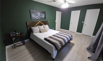 15 Finger Cir, Bella Vista, AR 72715