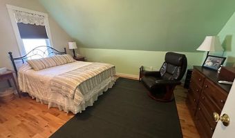 21 Dream Ln, Belfast, ME 04915