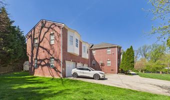 7801 RIDGEWOOD Dr, Annandale, VA 22003
