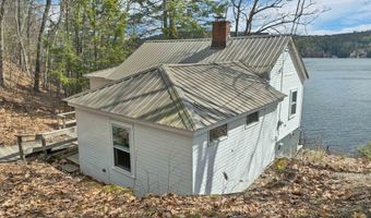 20 Boat Cove Rd, Alton, NH 03810
