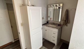38 E Jackson Rd, Artesia, NM 88210