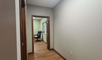 604 E Montford Ave, Ada, OH 45810
