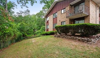 71 Kennedy Dr 71, Bridgeport, CT 06606