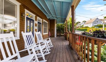 27 High St 3, Block Island, RI 02807