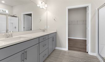 357 Maddox Dr, Aberdeen, NC 28315