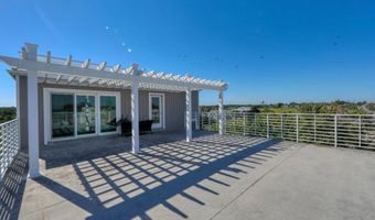 205 E SAVANNAH Rd, Lewes, DE 19958