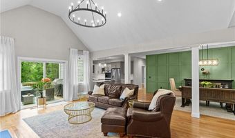 52 Pine Swamp Rd, Cumberland, RI 02864