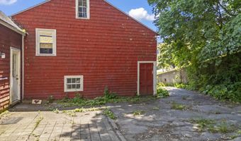 141 Centre St, Bath, ME 04530