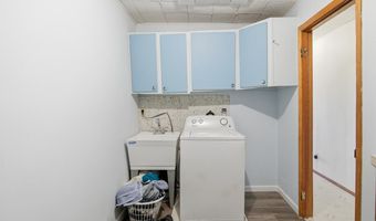 103 S Main St, Alma, WI 54610