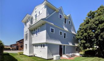 140 Tuckerman Ave, Middletown, RI 02842