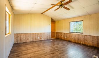 33300 S JEANNE Ln, Black Canyon City, AZ 85324