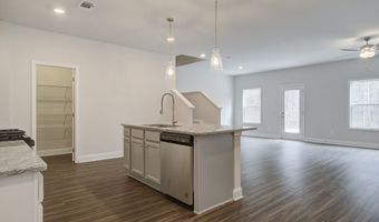 42 Avian 128B, Auburn, GA 30011