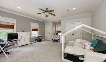 10757 Royal Ridge Ave, Baton Rouge, LA 70810