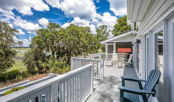 62 Meridian Rd, Beaufort, SC 29907