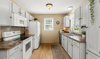 10861 Constant Dr, Allendale, MI 49401