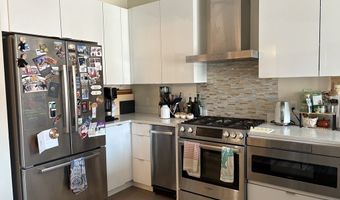 121 Portland St 807, Boston, MA 02114