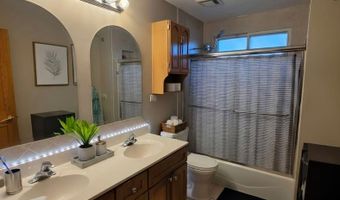 110 E Burr Oak Dr, Arlington Heights, IL 60004