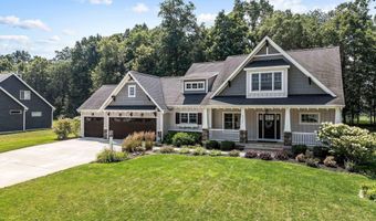 5962 Deer Hollow Rd, Auburn, IN 46706