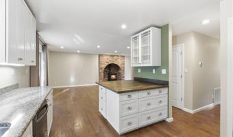 2136 Silver Dr, Arnold, CA 95223