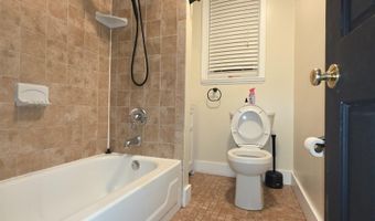365 AVENUE A 1, Bayonne, NJ 07002