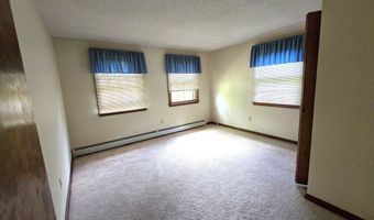 50 Woodhaven Dr, Burlington, CT 06013