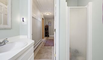 17 Dudley Rd, Brentwood, NH 03833