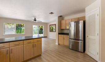 18 Puuaina Pl, Kahului, HI 96732