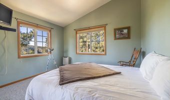 43942 Rainbow Ln, Angelus Oaks, CA 92305