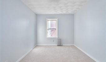 880 Charles St, North Providence, RI 02904