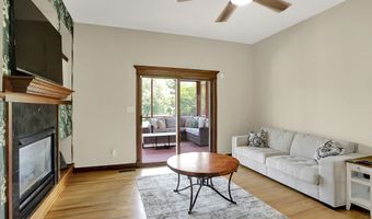 3592 W Smokey Row Rd, Bargersville, IN 46106