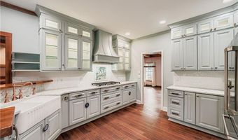 4750 Hamptons Dr, Alpharetta, GA 30004