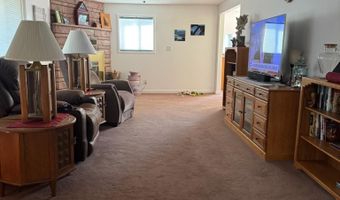 643 S Main St, Cascade, ID 83611