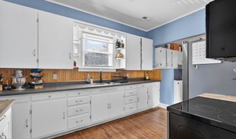 1360 Dunavin Dr, Baxter, TN 38544