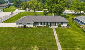 325 W GREENFIELD Ave, Algoma, WI 54201
