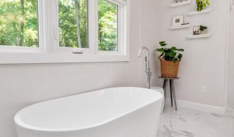 778 Bon Haven Dr, Annapolis, MD 21401