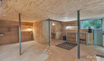 4257 Acorn St, Charlotte, NC 28205
