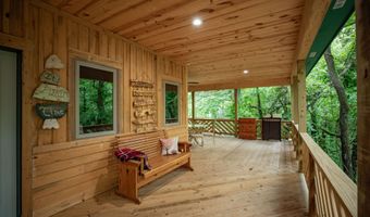 4978 S 11th Rd, Aldrich, MO 65601