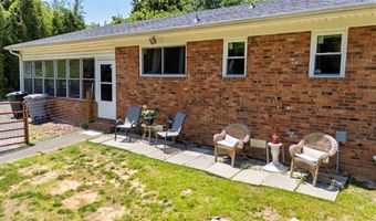 406 Old Liberty Rd, Asheboro, NC 27203
