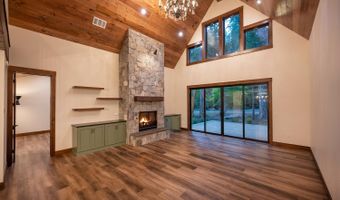 2044 Douglas Dr, Arnold, CA 95223