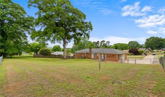 403 Blackberry Ln, Anderson, SC 29625