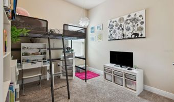 6934 OLD BENTON Dr, Apollo Beach, FL 33572