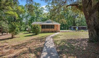 5311 Old River Rd, Baker, FL 32531