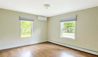 278 Sowams Rd, Barrington, RI 02806