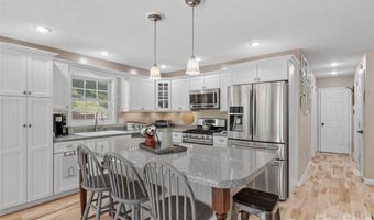 189 Poverty Branch Rd, Barnardsville, NC 28709