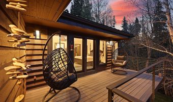 17562 W Swan Shores Rd, Bigfork, MT 59911