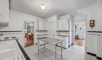 1979 BALTIMORE ANNAPOLIS Blvd, Annapolis, MD 21409