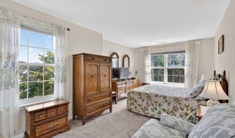 9830 WALLEY Ave, Philadelphia, PA 19115