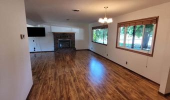 21092 Shelly Ln, Anderson, CA 96007