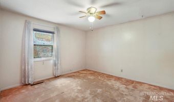 560 Oakley Ave, Burley, ID 83318