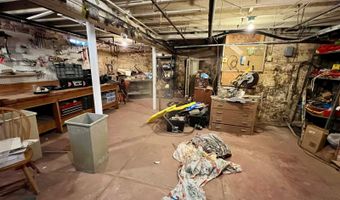 38 Prospect Pl, Bristol, CT 06010
